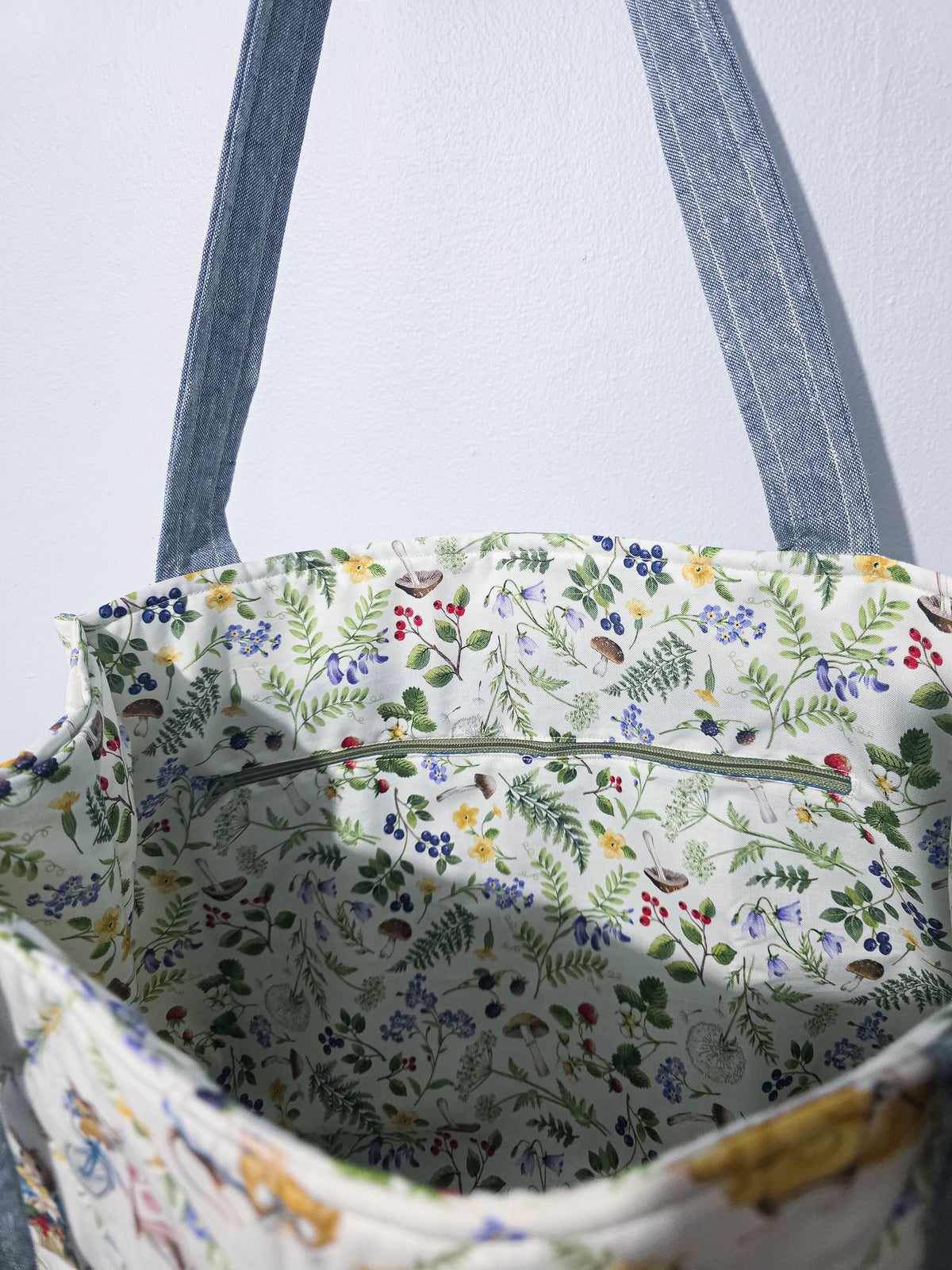 Country Mouse Quilted Tote Bag