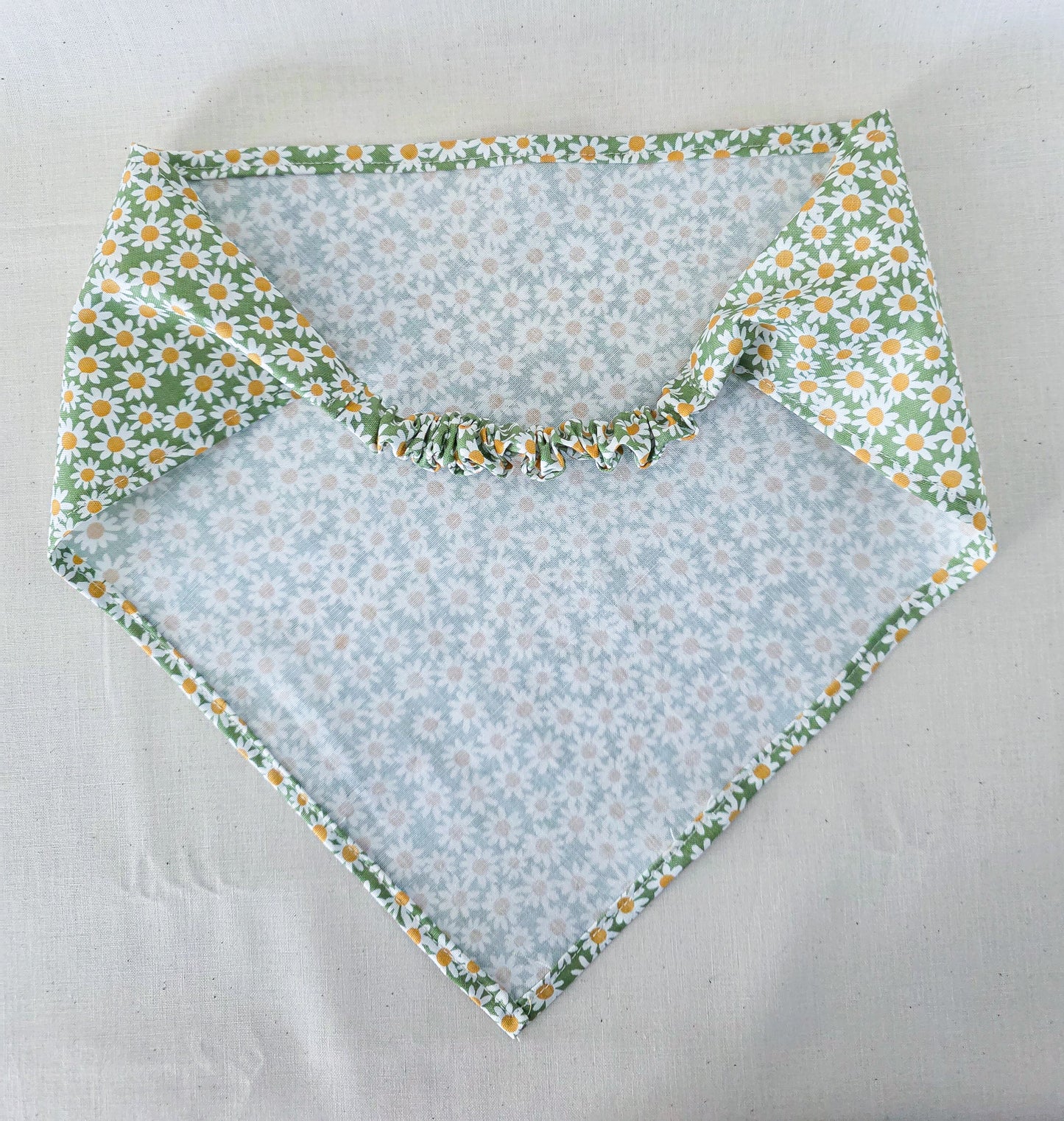 Green Daisy Floral Print Cotton Elastic Hair Bandana