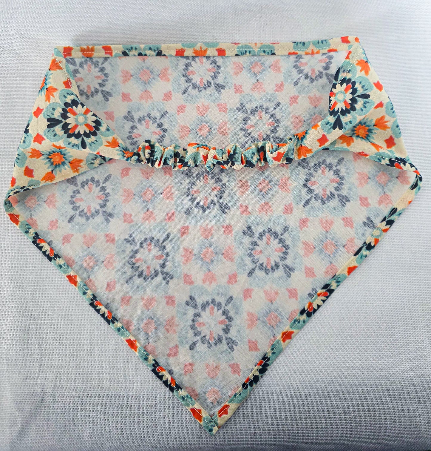 Retro Tile Inspire Print Elastic Hair Bandana